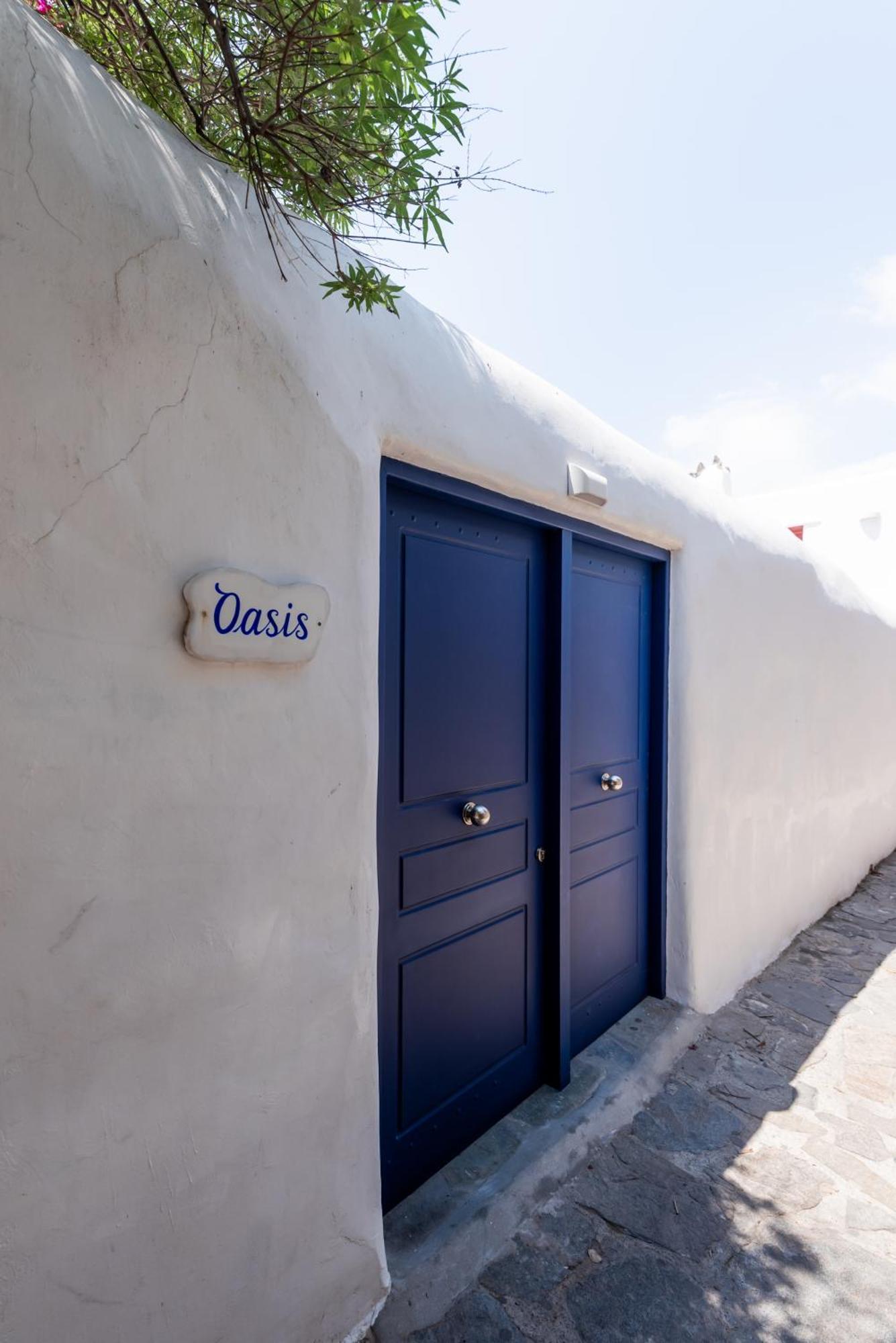 Olive Tree & Capari Mykonos Town Homes & Apartments With Pool! Ngoại thất bức ảnh
